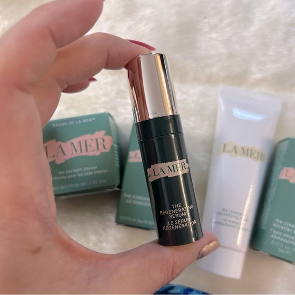 BrandNew La Mer The Revitalizing Moisturizer Deluxe 7 Pieces Set - Picture 3 of 8